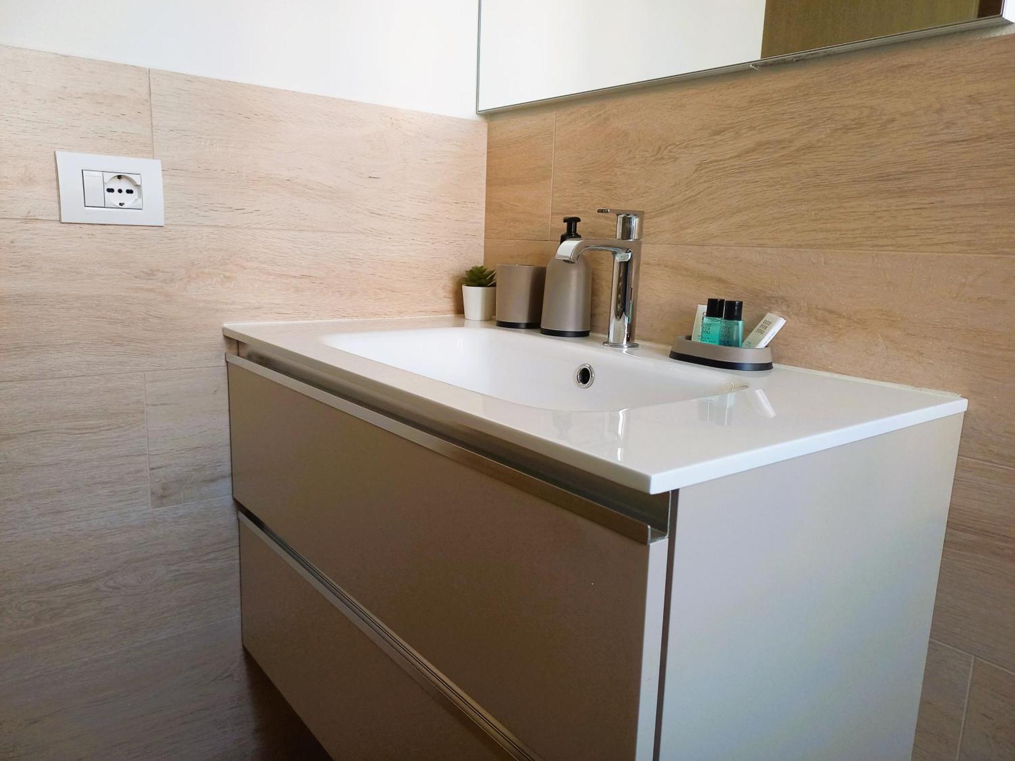 Domus Mea Apartment Domodossola Bagian luar foto