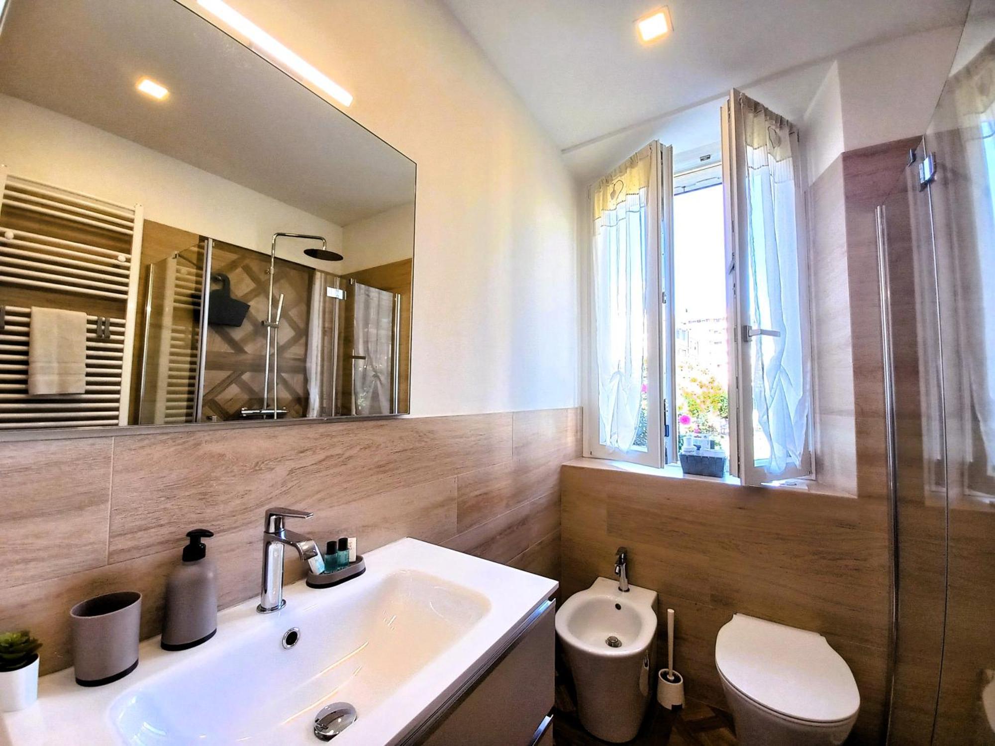 Domus Mea Apartment Domodossola Bagian luar foto
