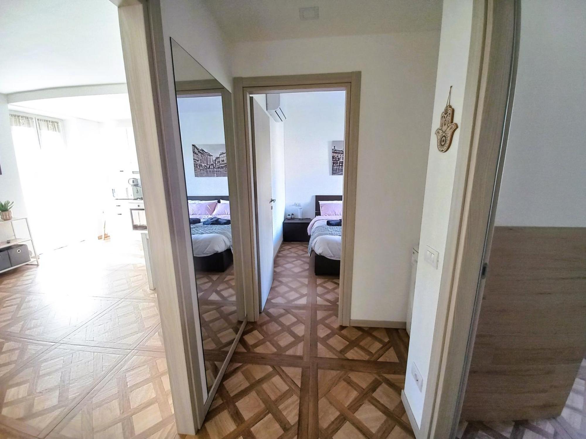 Domus Mea Apartment Domodossola Bagian luar foto