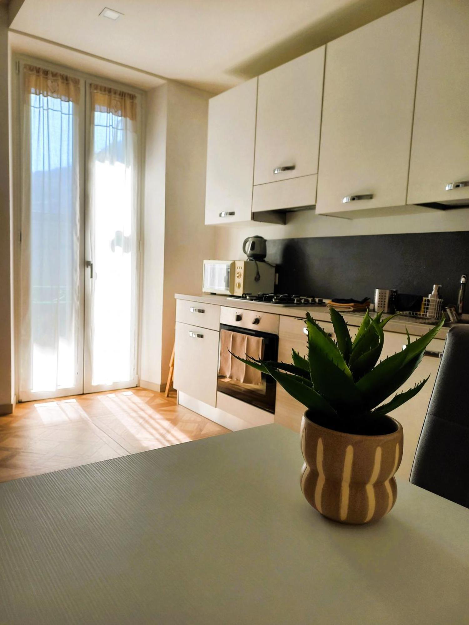 Domus Mea Apartment Domodossola Bagian luar foto