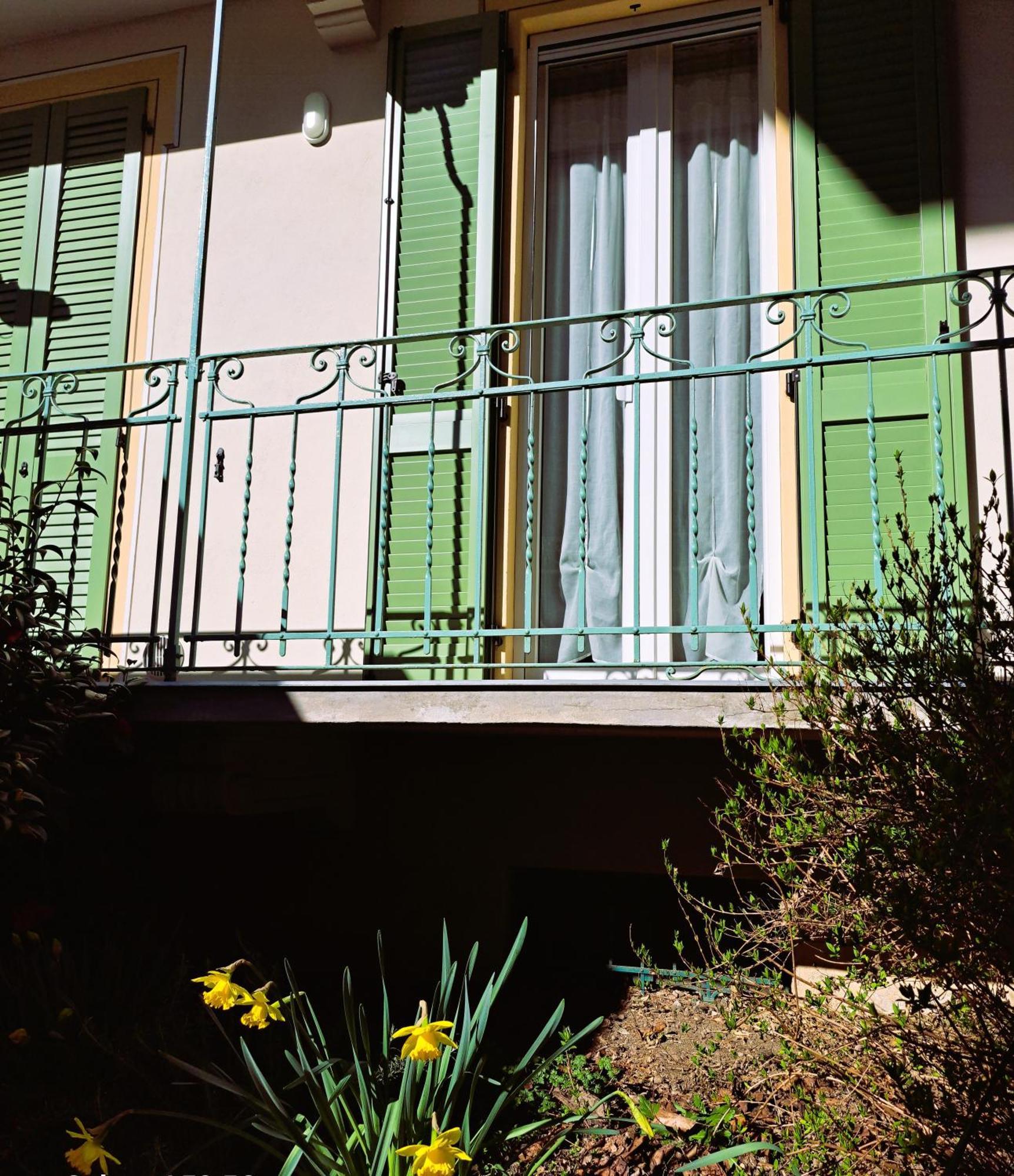 Domus Mea Apartment Domodossola Bagian luar foto